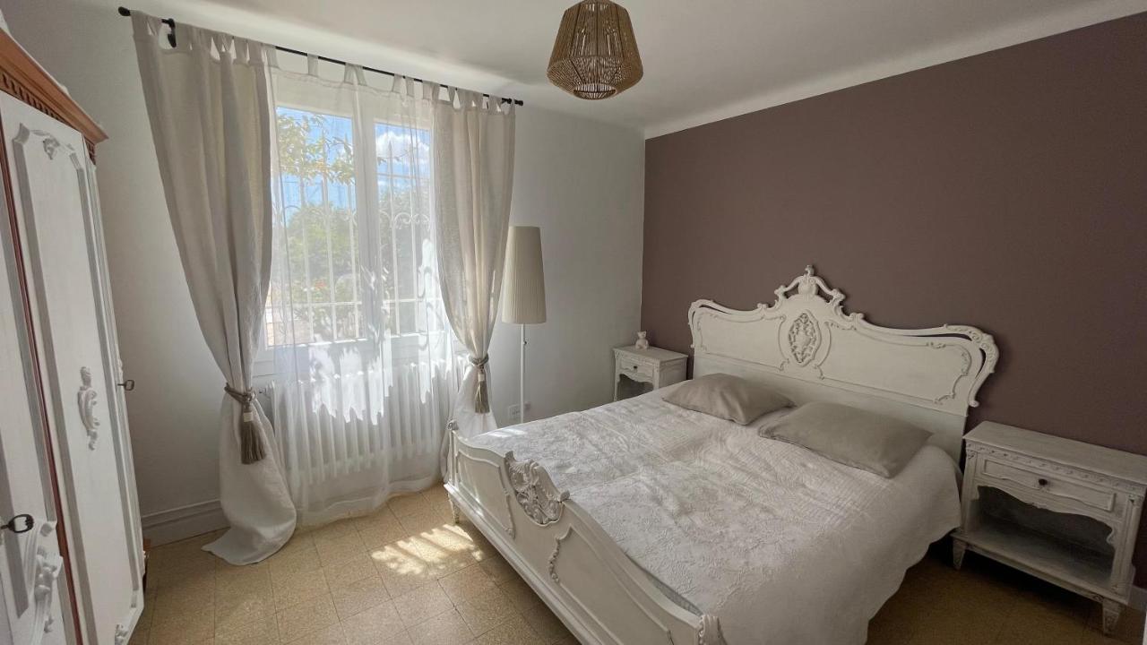 Lulu en Provence Bed and Breakfast LʼIsle-sur-la-Sorgue Buitenkant foto